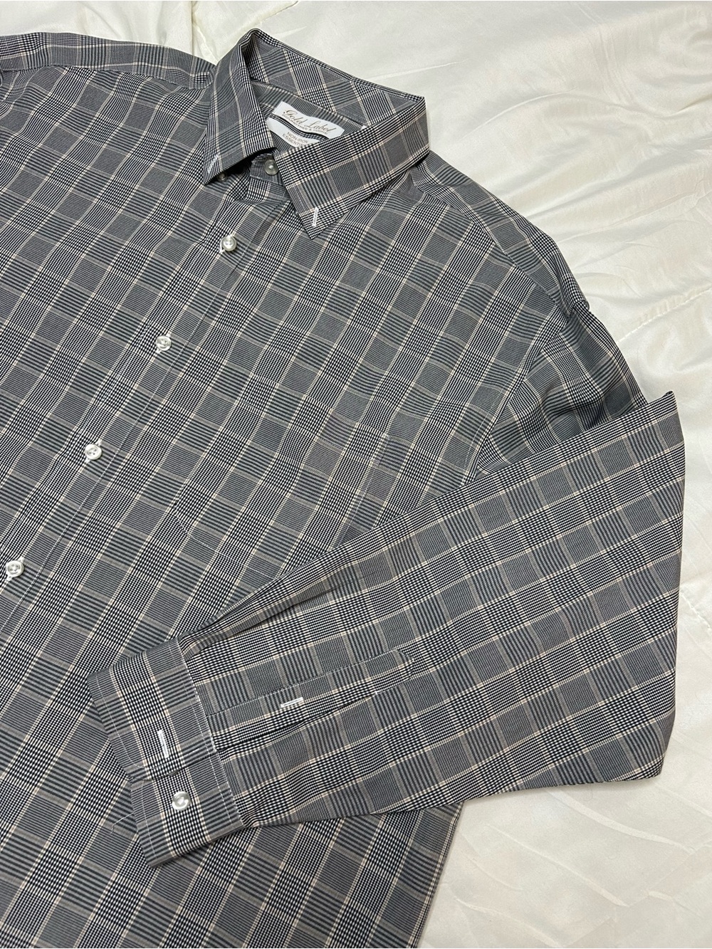 Roundtree & Yorke Gray Plaid Dress Shirt